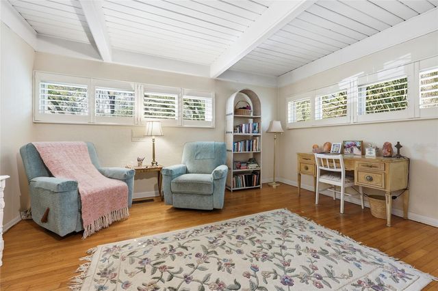 2074 NW 11TH ROAD, Gainesville, FL 32605