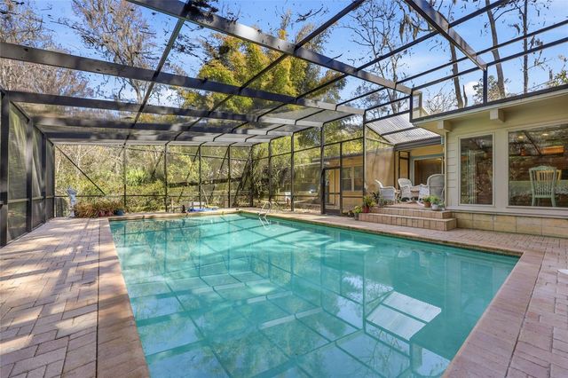 2074 NW 11TH ROAD, Gainesville, FL 32605