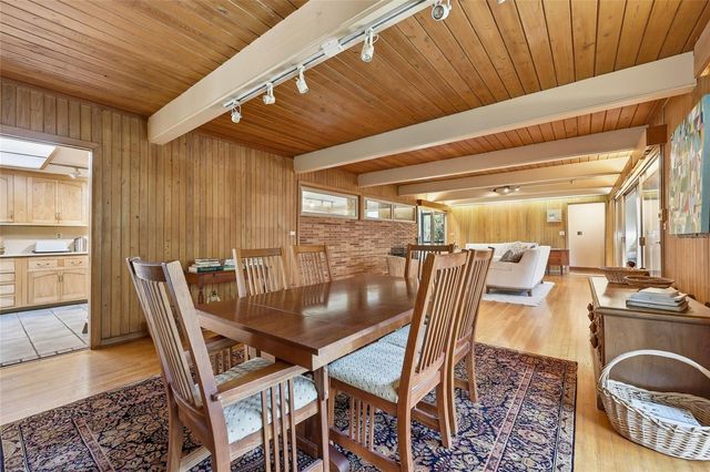 2074 NW 11TH ROAD, Gainesville, FL 32605