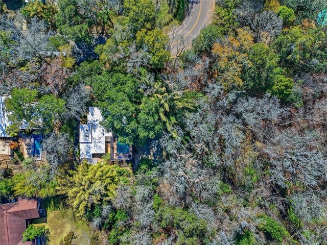 2074 NW 11TH ROAD, Gainesville, FL 32605