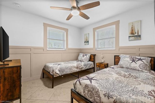 723 Park AVE, Naples, FL 34110