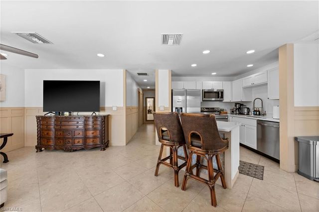 723 Park AVE, Naples, FL 34110