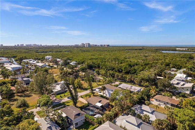 723 Park AVE, Naples, FL 34110