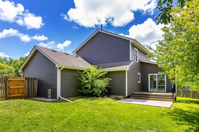 6565 Center Street, West Des Moines, IA 50266