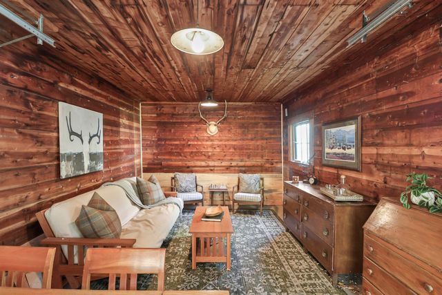 521 Wetzel Drive, Mccloud, CA 96057