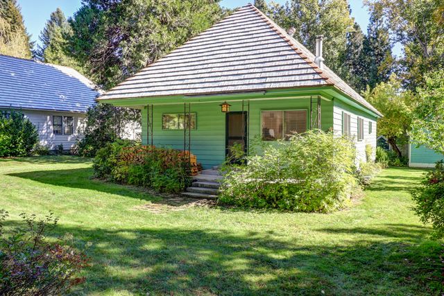 521 Wetzel Drive, Mccloud, CA 96057