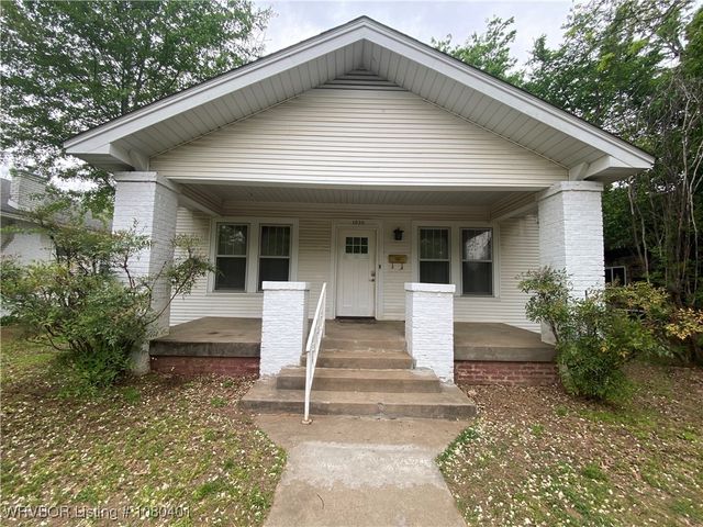 1020 S 16th Street, Fort Smith, AR 72901