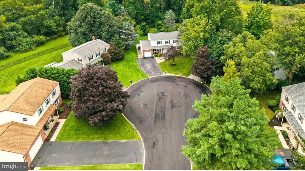 1270 HOLSTEIN CT, BLUE BELL, PA 19422 — photo 3