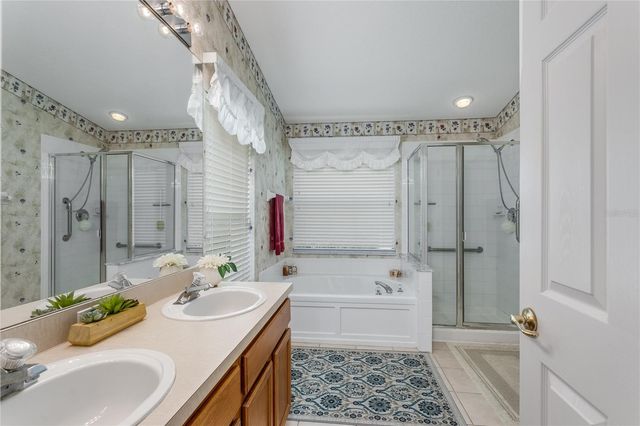 7845 GENOA LANE, Land O Lakes, FL 34637