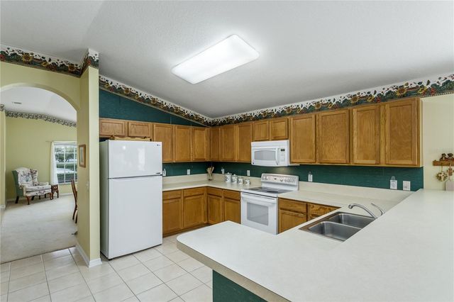 7845 GENOA LANE, Land O Lakes, FL 34637