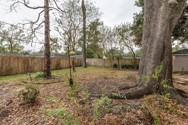 2465 Gladys Street, Beaumont, TX 77702