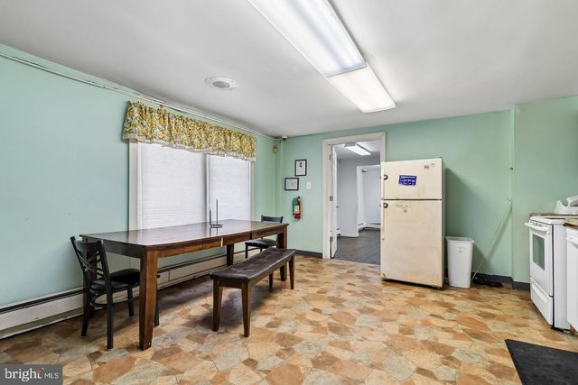45 HIGH ST, Mount Holly, NJ 08060