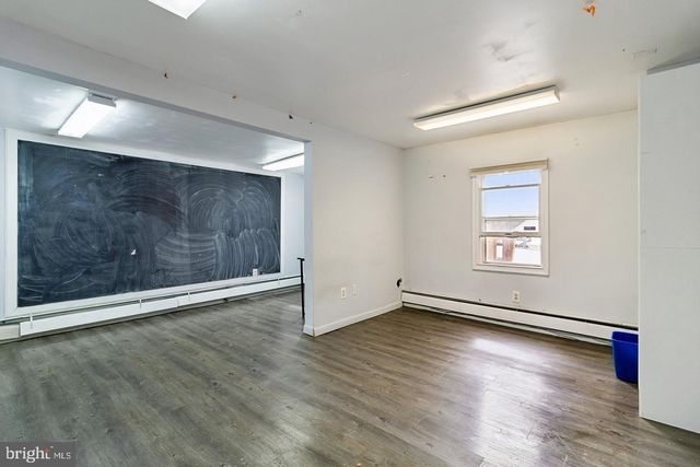 45 HIGH ST, Mount Holly, NJ 08060