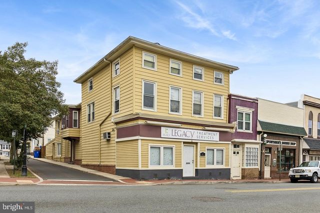45 HIGH ST, Mount Holly, NJ 08060
