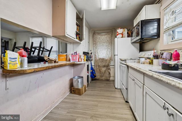 45 HIGH ST, Mount Holly, NJ 08060