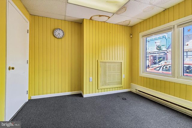 45 HIGH ST, Mount Holly, NJ 08060