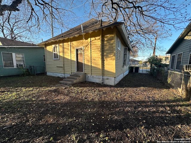 1838 Burnet, San Antonio, TX 78202