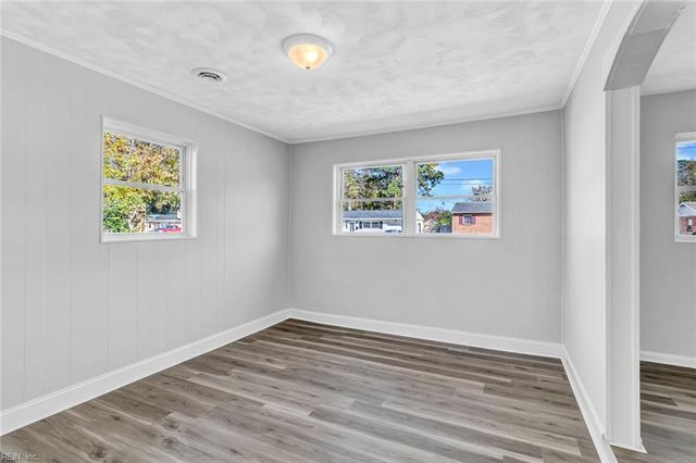 635 Kings View CT, Hampton, VA 23669