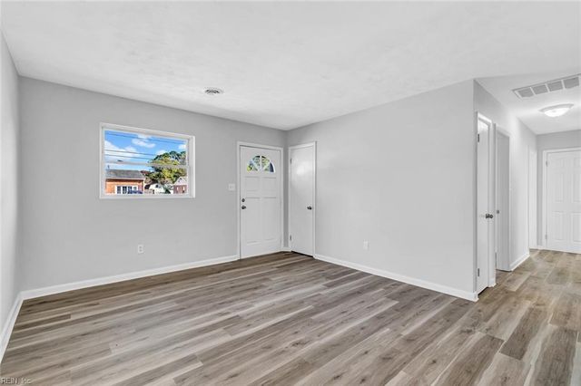 635 Kings View CT, Hampton, VA 23669