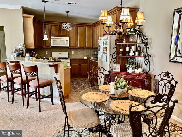 634 MASTERSON CT, Ewing, NJ 08618
