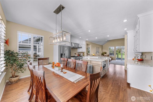 127 E Homestead Boulevard, Lynden, WA 98264