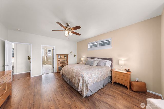 127 E Homestead Boulevard, Lynden, WA 98264