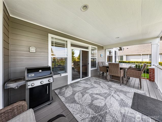 127 E Homestead Boulevard, Lynden, WA 98264