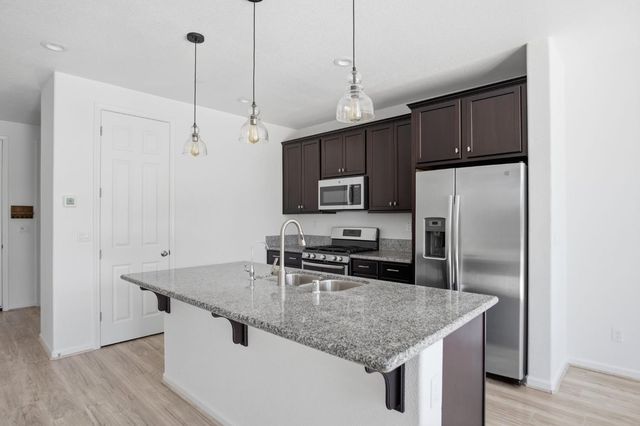 17738 Brandeis Ct, Lathrop, CA 95330