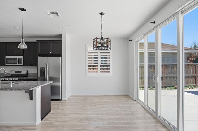 17738 Brandeis Ct, Lathrop, CA 95330