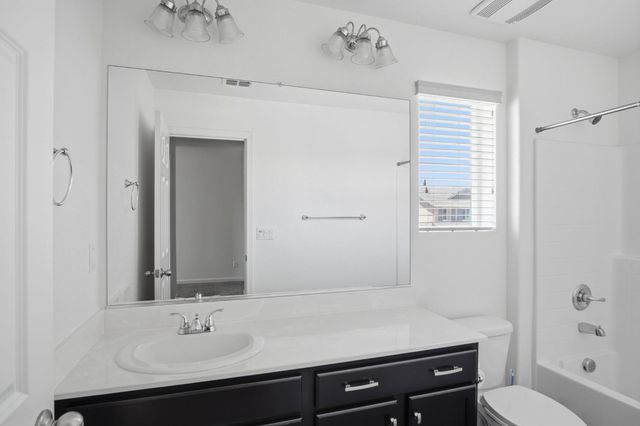 17738 Brandeis Ct, Lathrop, CA 95330
