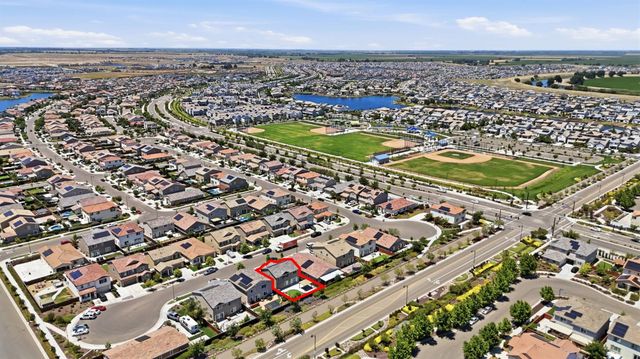 17738 Brandeis Ct, Lathrop, CA 95330