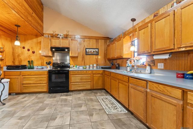 3718 Hwy 10, Jackson, LA 70748
