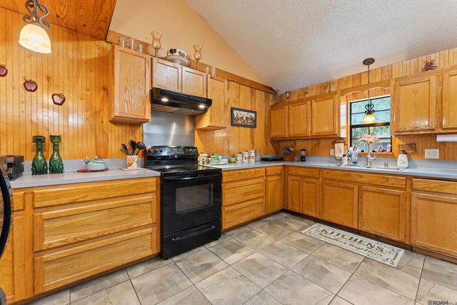 3718 Hwy 10, Jackson, LA 70748