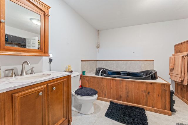 3718 Hwy 10, Jackson, LA 70748