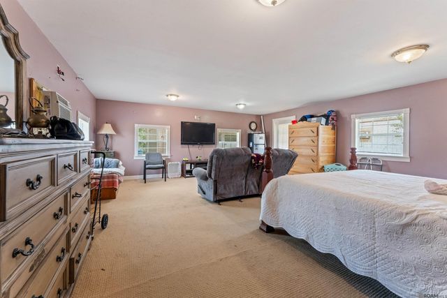 3718 Hwy 10, Jackson, LA 70748