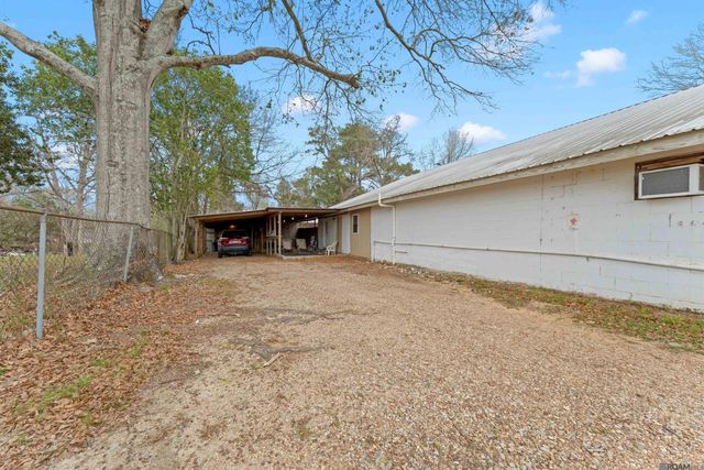 3718 Hwy 10, Jackson, LA 70748