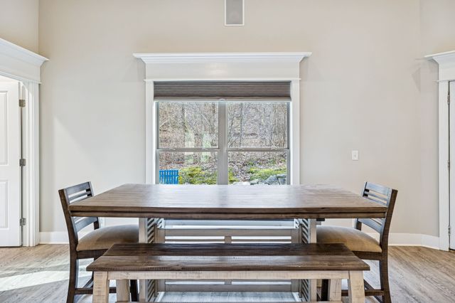2332 Casey Cove Rd, Smithville, TN 37166