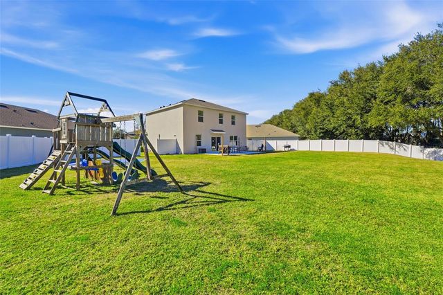 3060 BETHPAGE LOOP, Mount Dora, FL 32757