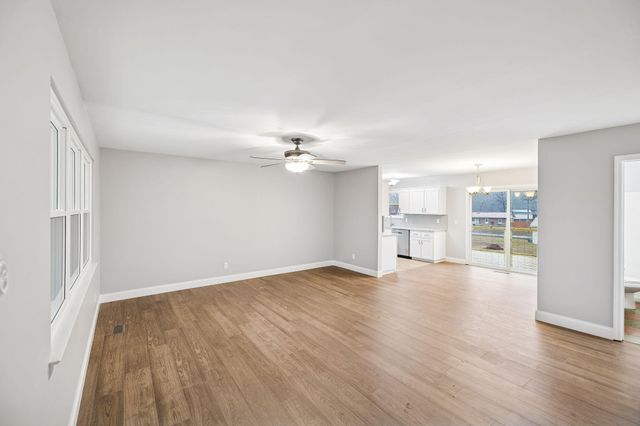 1847 Wayfarer Drive, SE, Cleveland, TN 37323