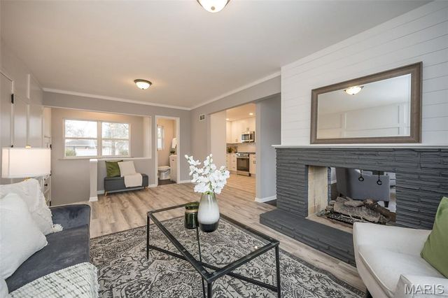 4 Westminster Drive, Sappington, MO 63126