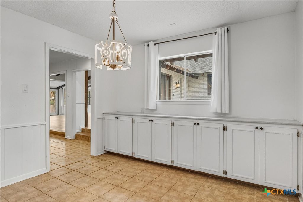 Image 12 of property listing at 2510 Quail Trail, Temple, TX 76502