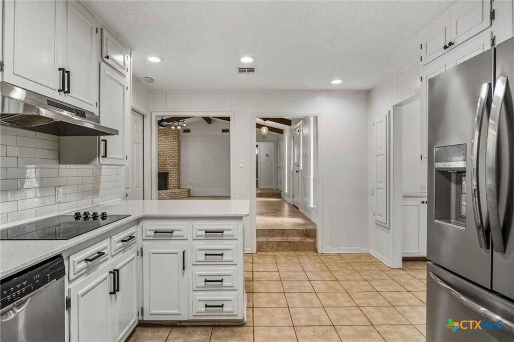 Image 14 of property listing at 2510 Quail Trail, Temple, TX 76502