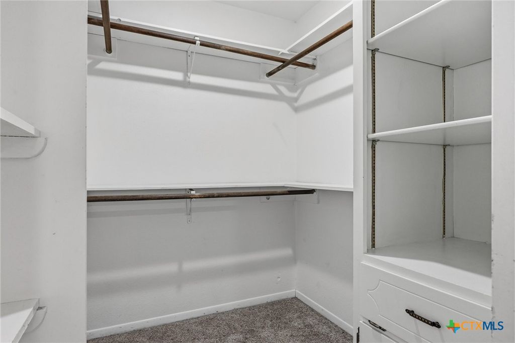 Image 22 of property listing at 2510 Quail Trail, Temple, TX 76502