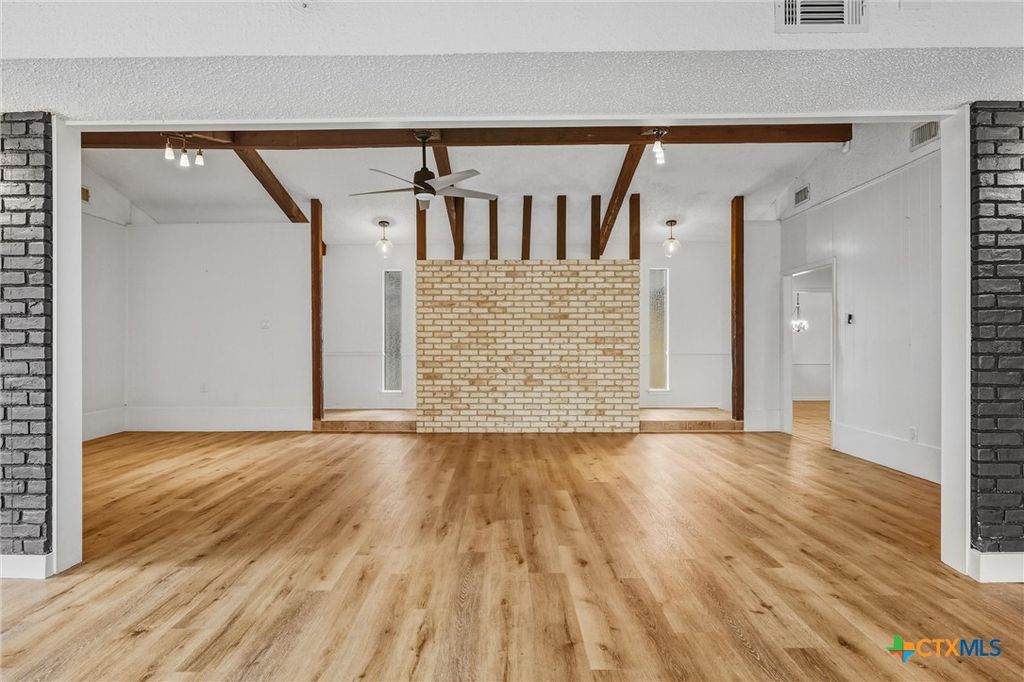 Image 9 of property listing at 2510 Quail Trail, Temple, TX 76502