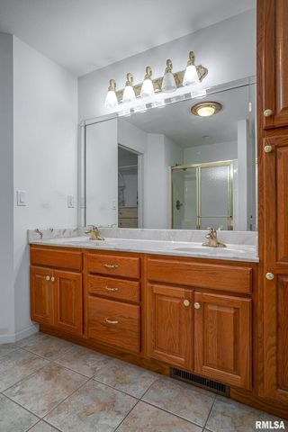 601 CHERRY Court, Colona, IL 61241