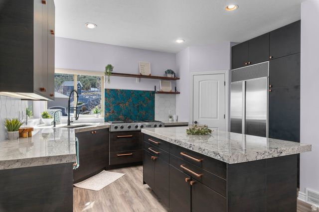 6930 N COMANCHE ST, Eagle Mountain, UT 84005