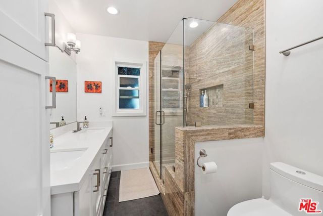 2342 Beverwil Drive, Los Angeles, CA 90034