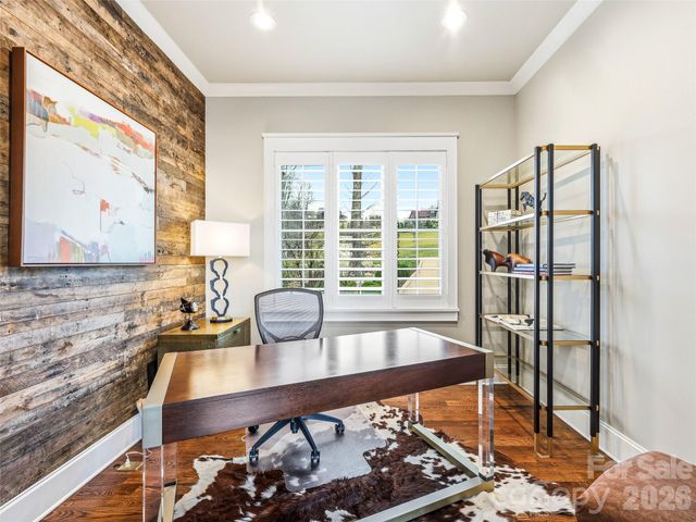 236 Summerset Drive, Hendersonville, NC 28792