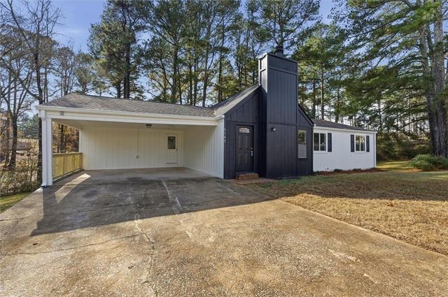 6145 Plumcrest Road, Douglasville, GA 30135