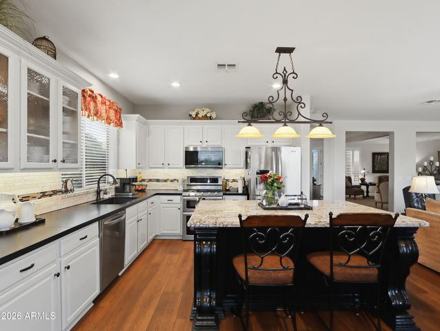 40122 N INTEGRITY Trail, Anthem, AZ 85086